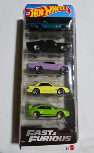 FAST & FURIOUS