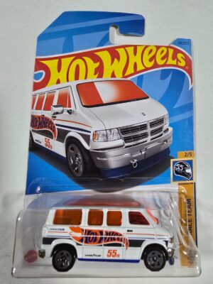 DODGE VAN