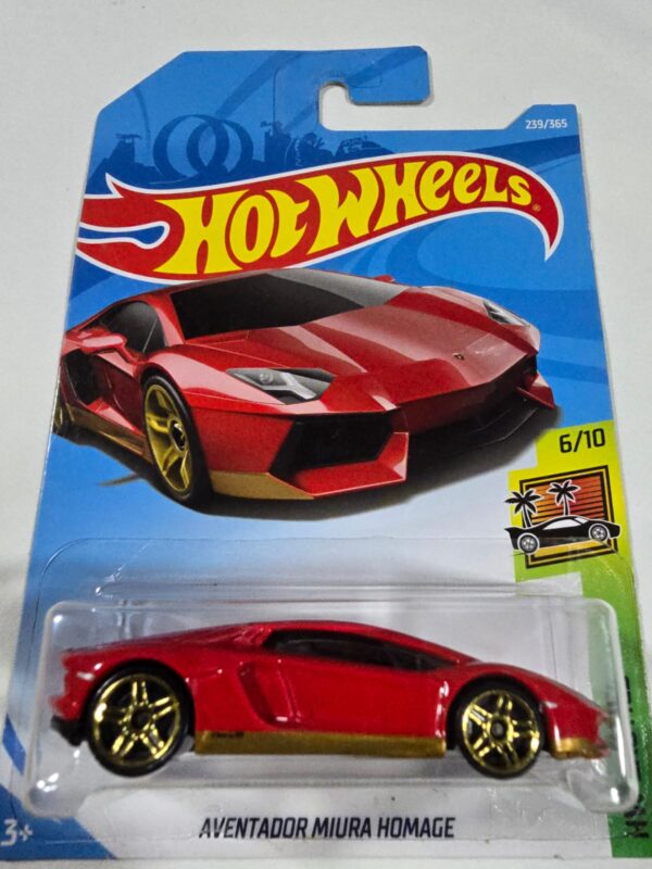 AVENTADOR MIURA HOMAGE