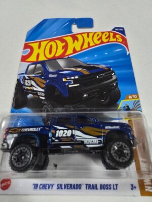 19 CHEVY SILVERADO BOSS LT