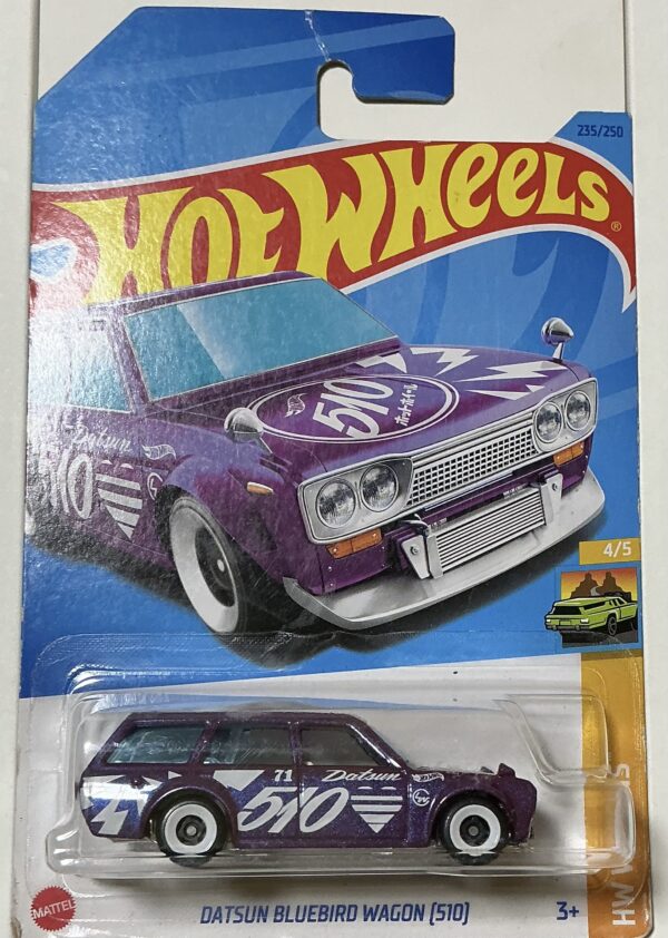datsun bluebird wagon (510)